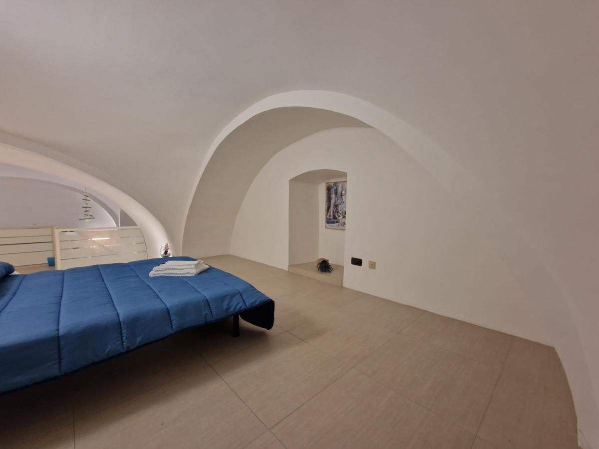 Polignano A Mare: Sulla Piazza Di Domenico Modugno Villa Exterior foto