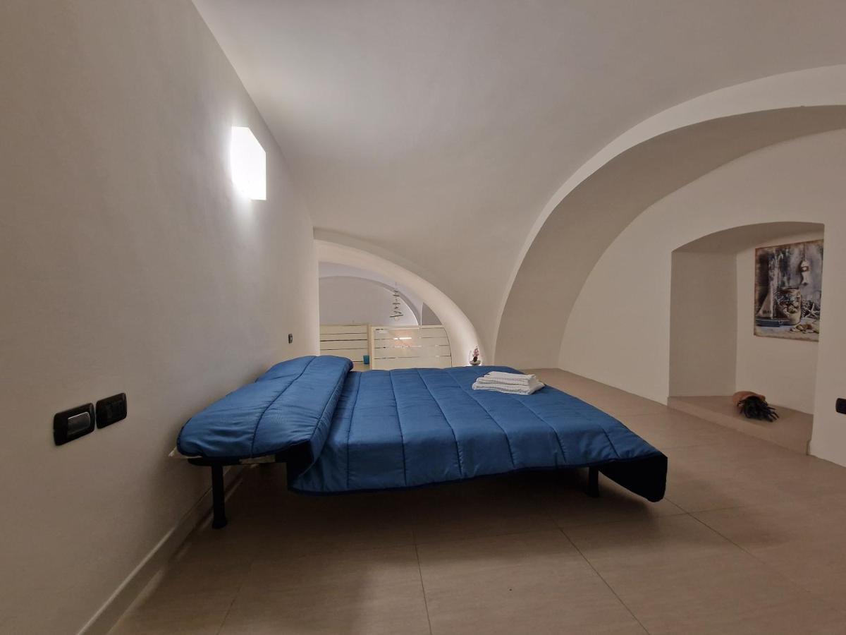 Polignano A Mare: Sulla Piazza Di Domenico Modugno Villa Exterior foto