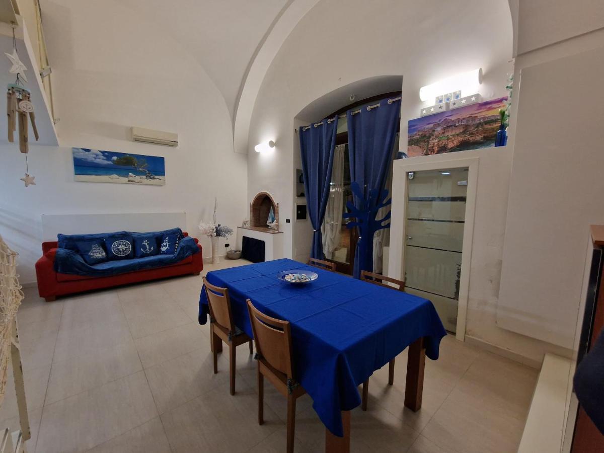 Polignano A Mare: Sulla Piazza Di Domenico Modugno Villa Exterior foto