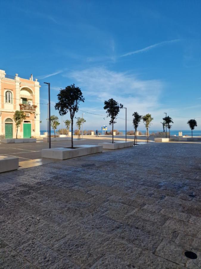 Polignano A Mare: Sulla Piazza Di Domenico Modugno Villa Exterior foto